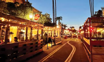 State Street Holiday Evening 1200 Block News Crop